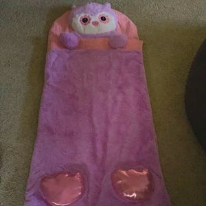 Adorable sleeping bag!!